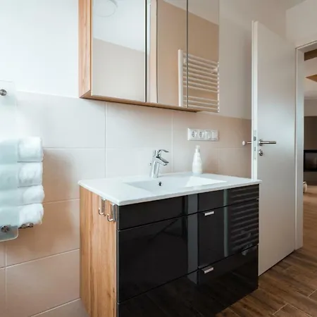 Haus Seeweg * Elsterheide